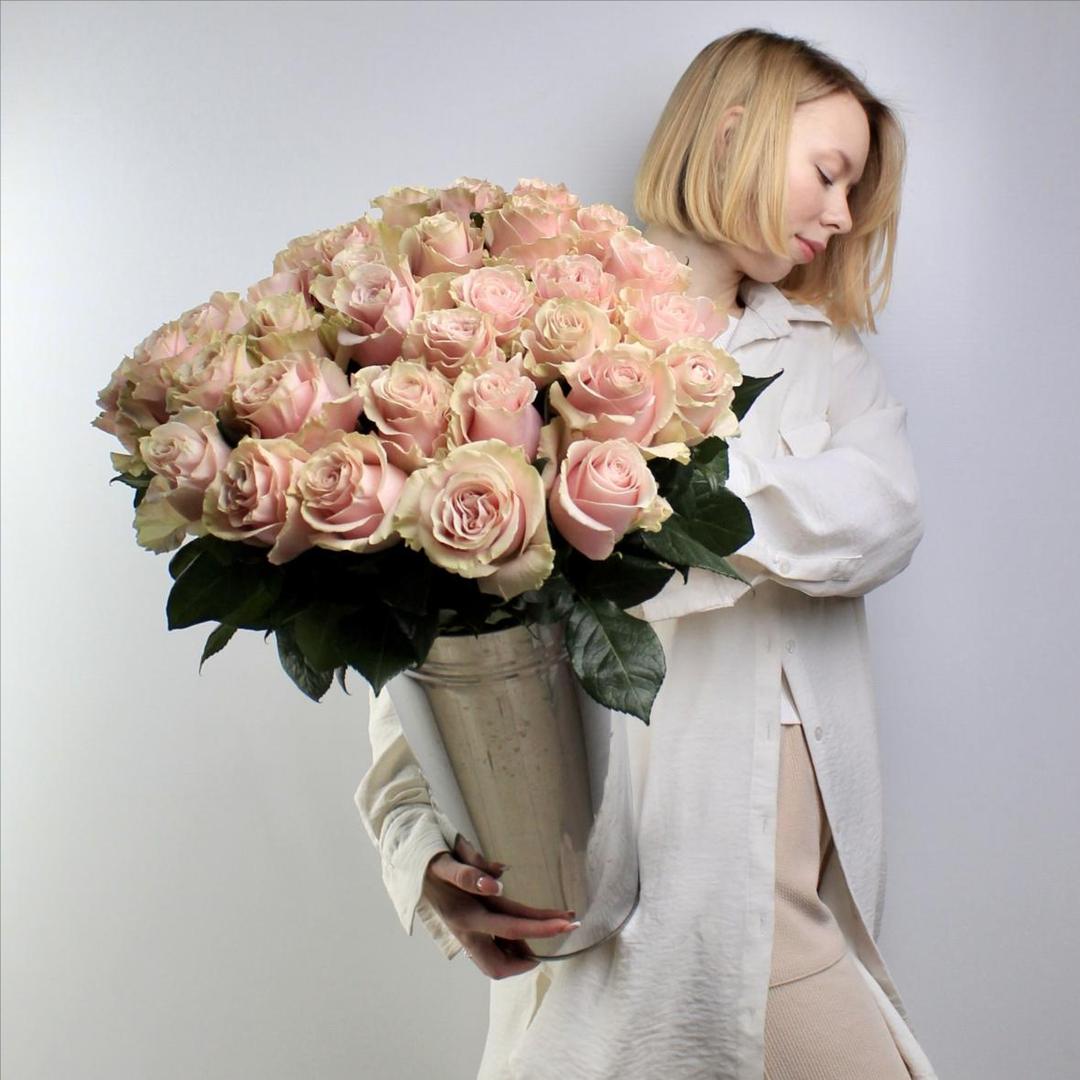 Роза Эквадор Pink Mondial 50 см