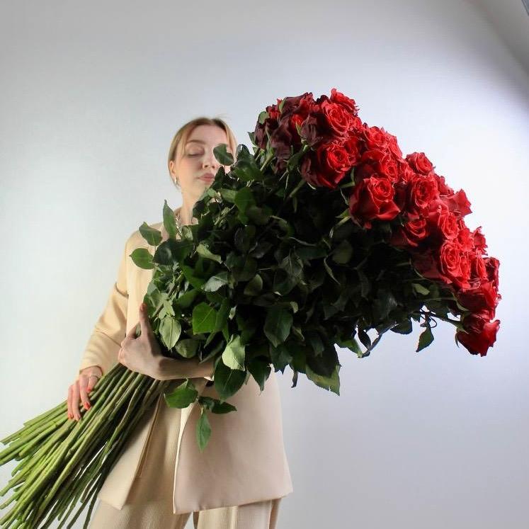 Роза Эквадор 100 см